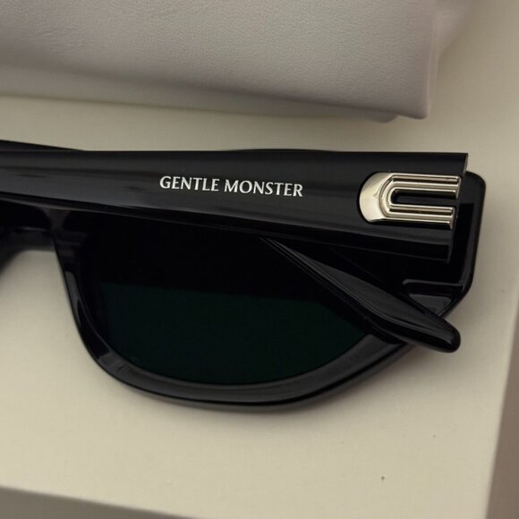 Gentle Monster Black Retro Sunglasses Bold Street Style main image 5